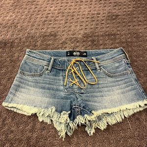 Hollister low rise Jean shorts